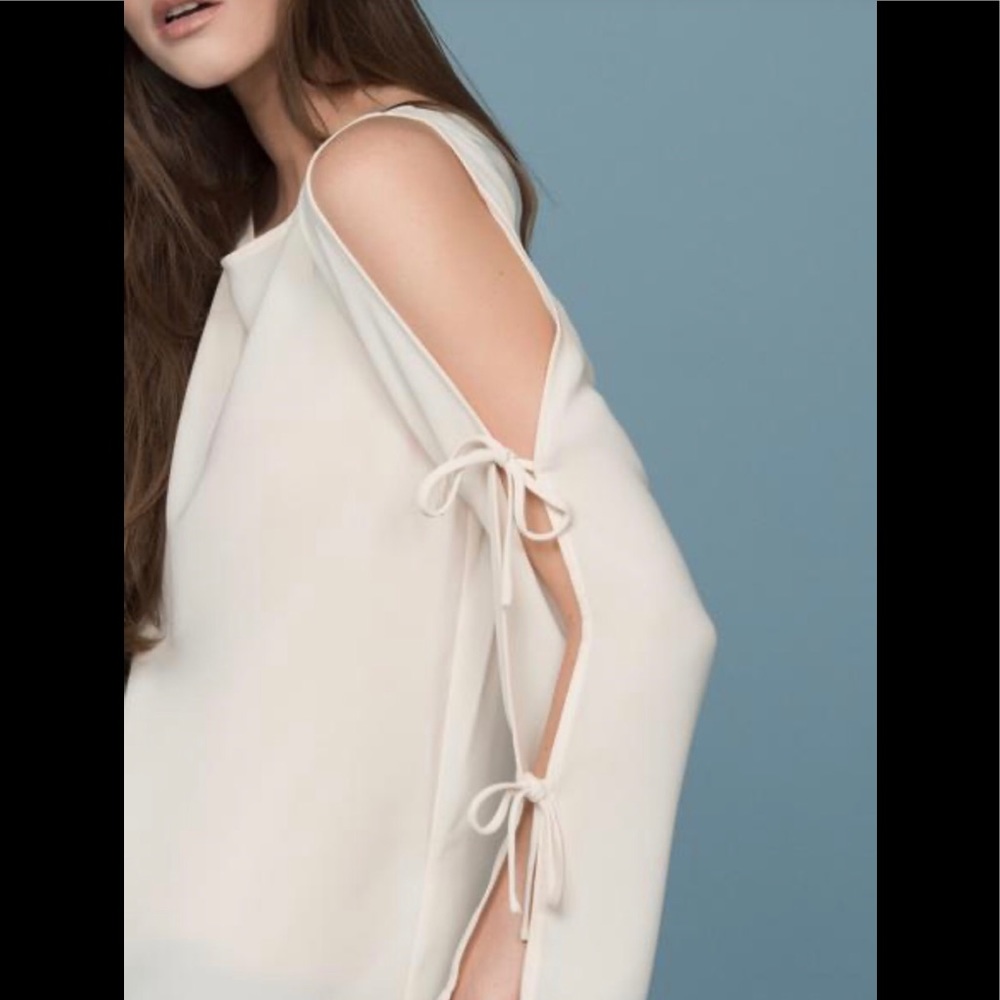 NWOT Souley cream color blouse S